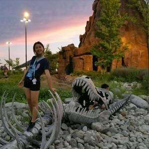 Meet your Posher, Lily